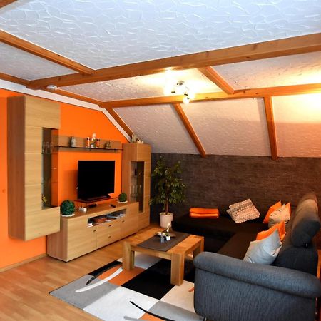Scenic Apartment With Balcony Garden Deckchairs Barbecue Gleissenberg ภายนอก รูปภาพ