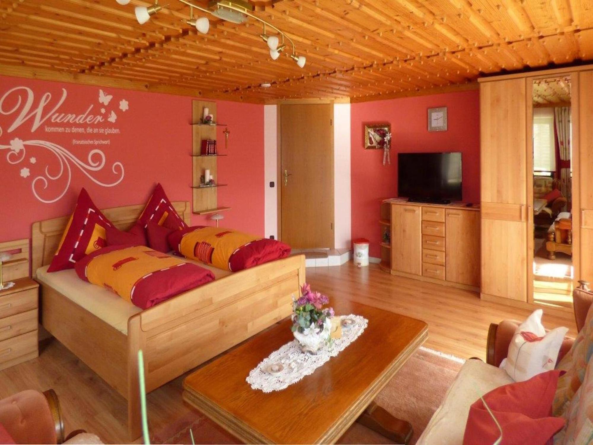 Scenic Apartment With Balcony Garden Deckchairs Barbecue Gleissenberg ภายนอก รูปภาพ